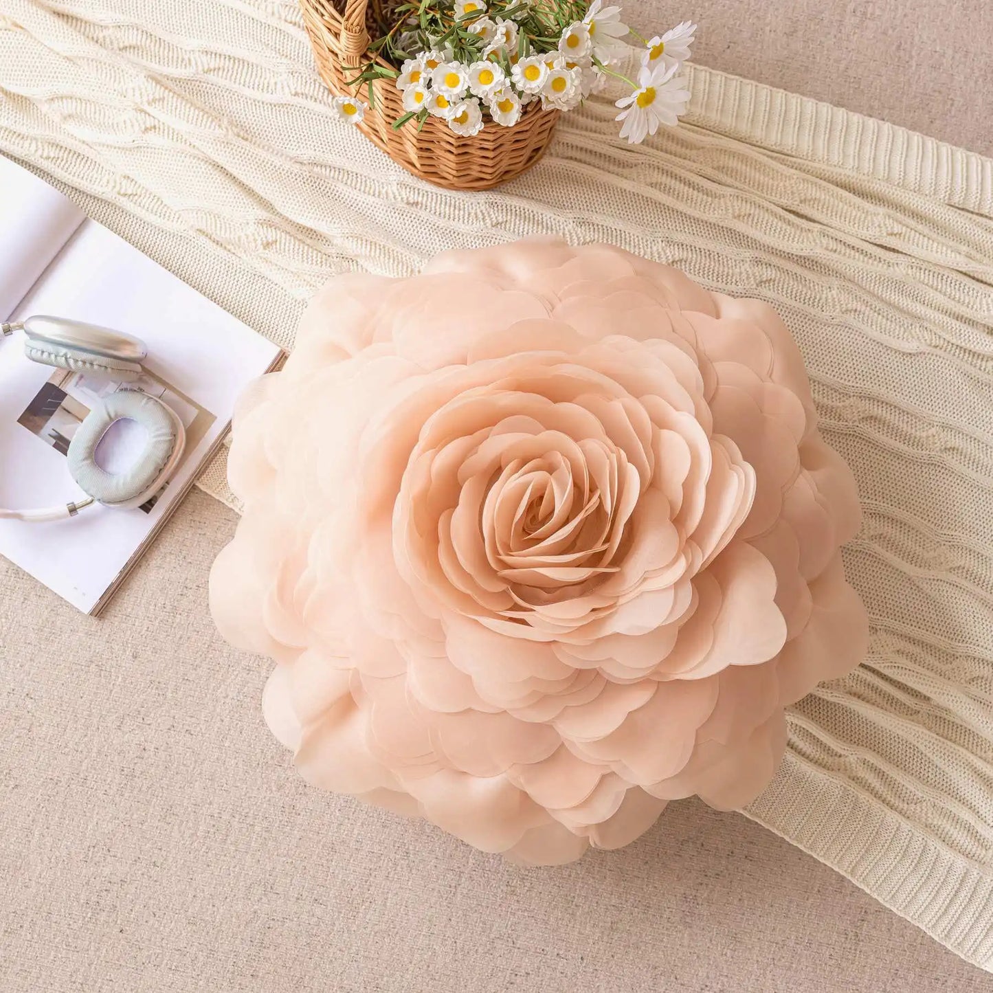 European Flower Cushion Cover Stereoscopic Flower Pillowcase Round Luxury Cushion.