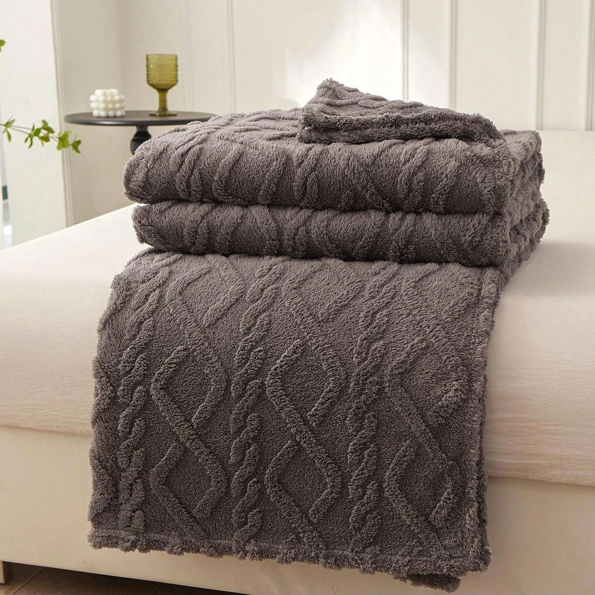 Luxurious Wide Striped Flannel Blanke