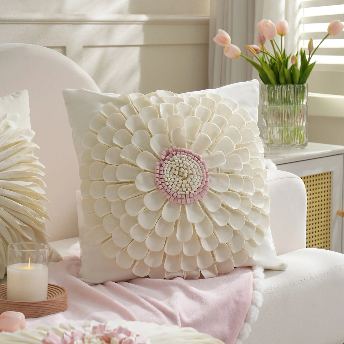 Daisy 3D Flower Pillow Covers Handmade Velvet Petals Home Decor (45x45cm)