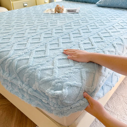 Cozy Winter Fleece Fitted Sheet