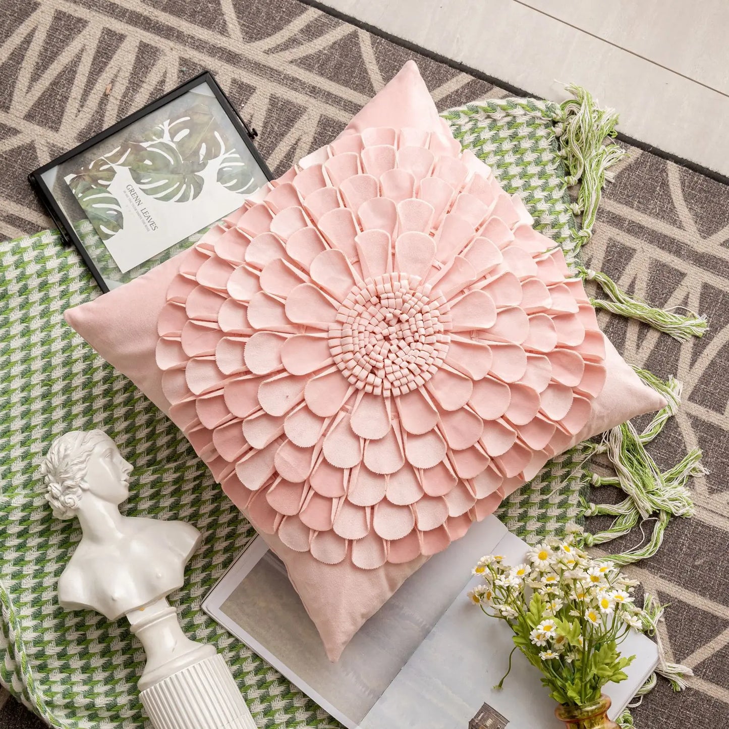 Daisy 3D Flower Pillow Covers Handmade Velvet Petals Home Decor (45x45cm)