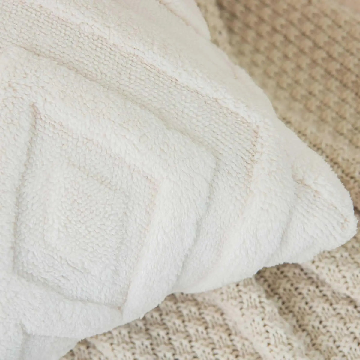 Elegant Geometric Plush Pillow Cover Set