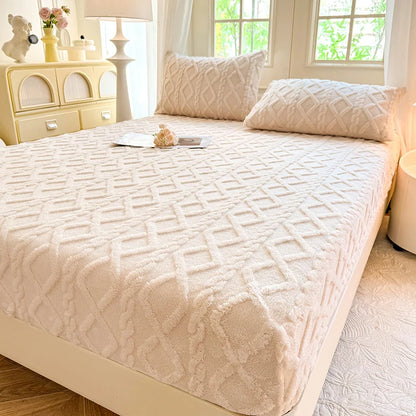 Cozy Winter Fleece Fitted Sheet