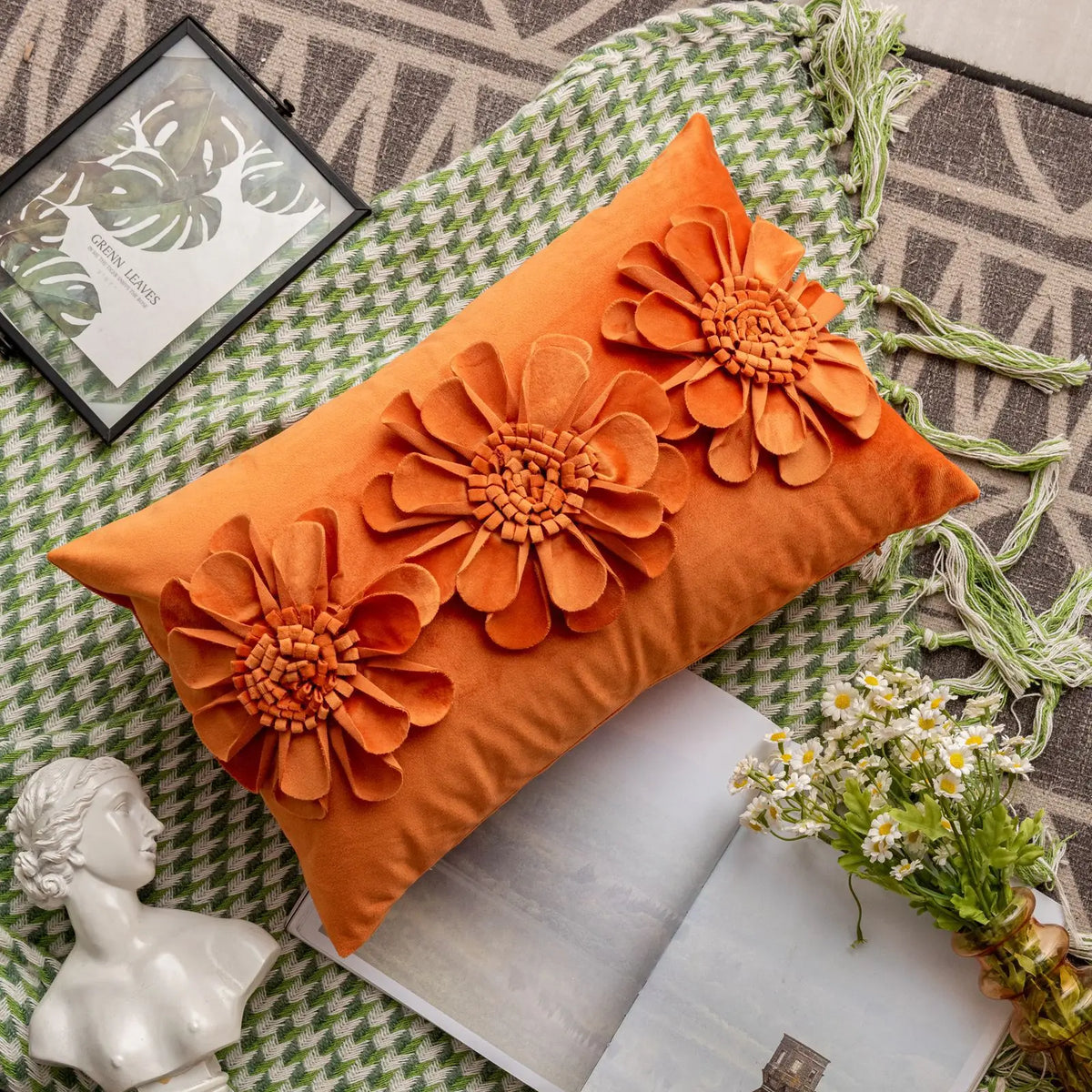 Daisy 3D Flower Pillow Covers Handmade Velvet Petals Home Decor (45x45cm)